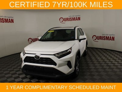 2022 Toyota RAV4 XLE