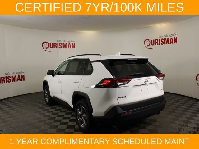 2022 Toyota RAV4 XLE