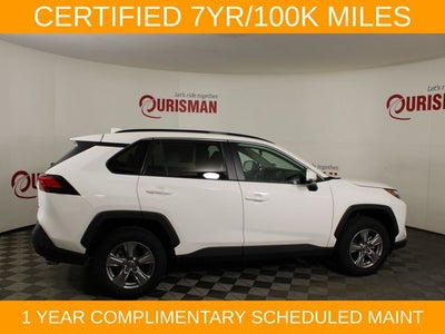 2022 Toyota RAV4 XLE