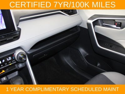 2024 Toyota RAV4 XLE