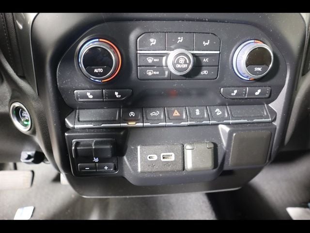 2021 Chevrolet Silverado 1500 LT LT1