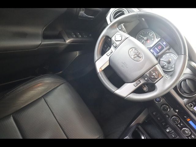 2022 Toyota Tacoma TRD Sport V6