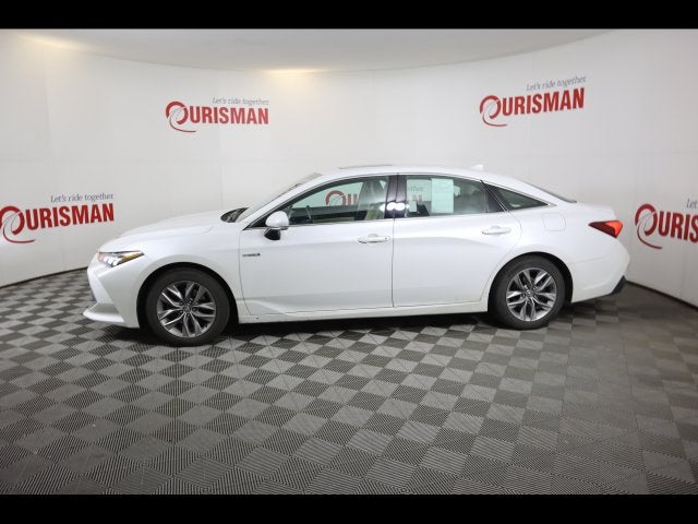 2020 Toyota Avalon Hybrid XLE Plus