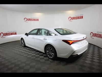 2020 Toyota Avalon Hybrid XLE Plus