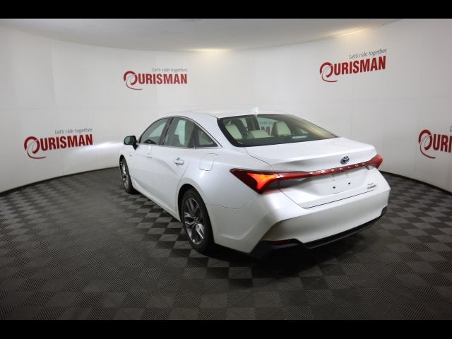 2020 Toyota Avalon Hybrid XLE Plus