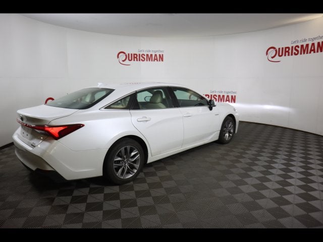 2020 Toyota Avalon Hybrid XLE Plus