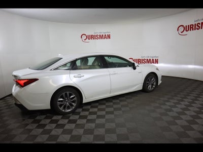 2020 Toyota Avalon Hybrid XLE Plus