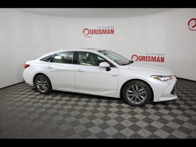 2020 Toyota Avalon Hybrid XLE Plus