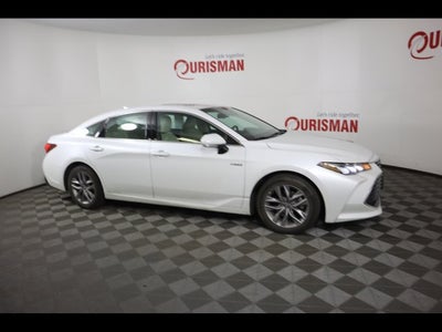 2020 Toyota Avalon Hybrid XLE Plus