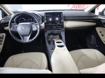 2020 Toyota Avalon Hybrid XLE Plus