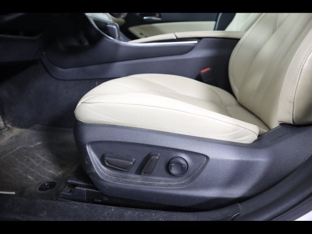 2020 Toyota Avalon Hybrid XLE Plus