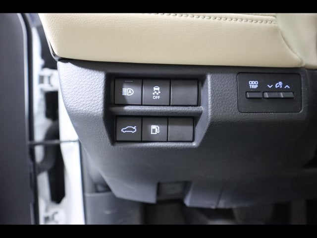 2020 Toyota Avalon Hybrid XLE Plus