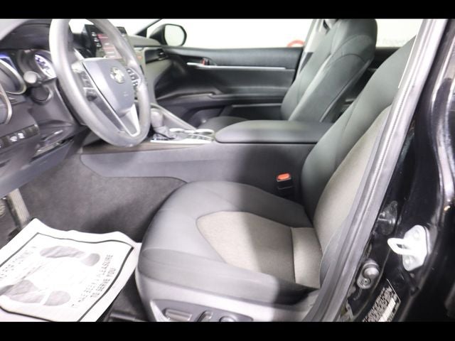 2021 Toyota Camry Hybrid LE