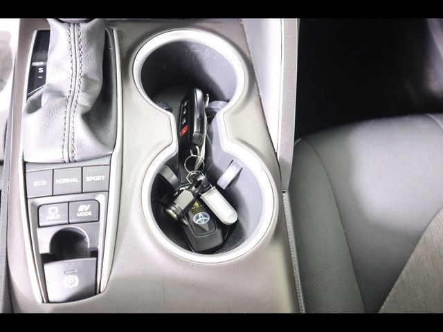 2021 Toyota Camry Hybrid LE