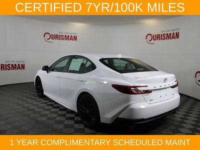 2025 Toyota Camry SE