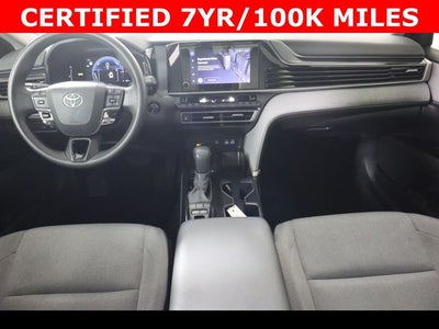 2025 Toyota Camry LE