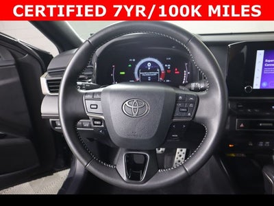 2025 Toyota Camry SE