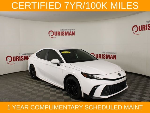2025 Toyota Camry SE