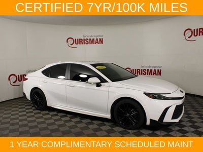 2025 Toyota Camry SE