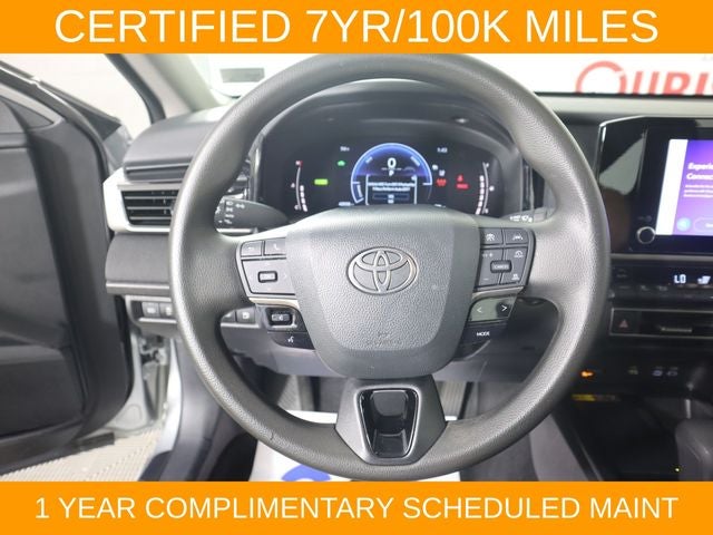 2025 Toyota Camry LE
