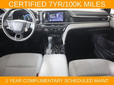2025 Toyota Camry LE