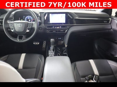 2025 Toyota Camry SE