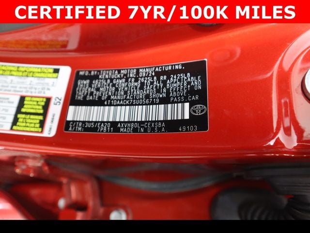 2025 Toyota Camry SE