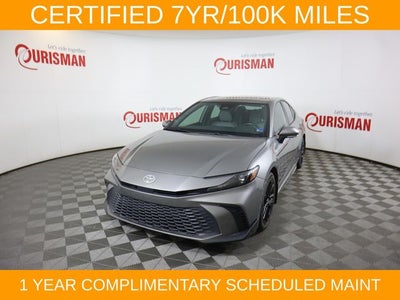 2025 Toyota Camry SE