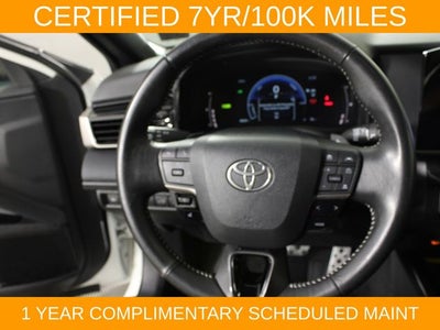 2025 Toyota Camry SE