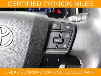 2025 Toyota Camry SE
