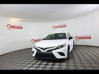 2020 Toyota Camry SE Nightshade