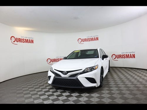 2020 Toyota Camry SE Nightshade