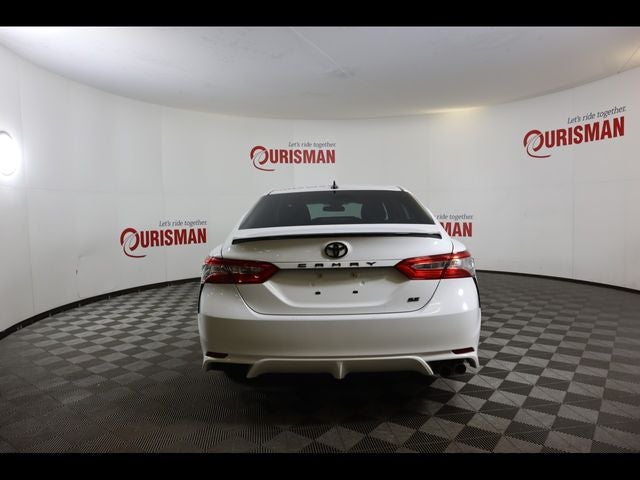 2020 Toyota Camry SE Nightshade