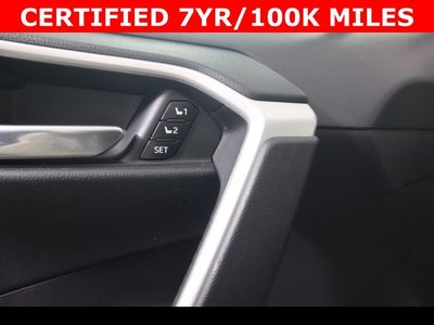 2022 Toyota RAV4 Hybrid XLE Premium