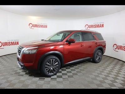 2023 Nissan Pathfinder SL