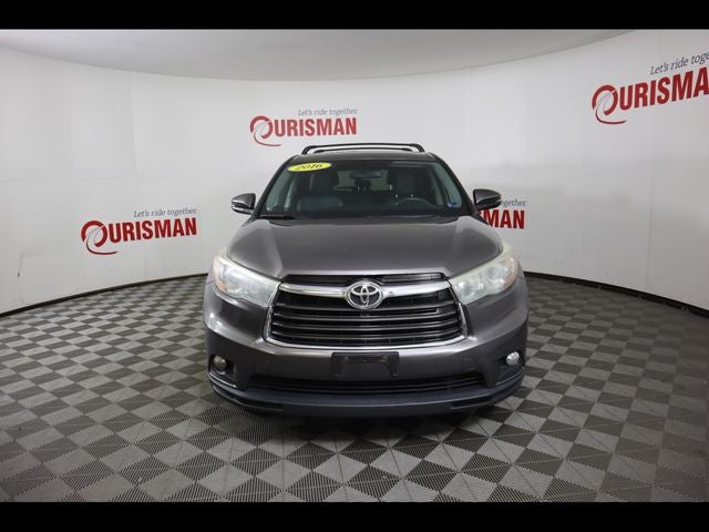 2016 Toyota Highlander LE V6