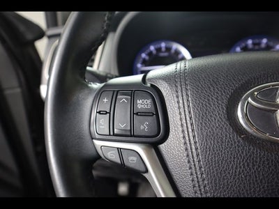 2016 Toyota Highlander LE V6