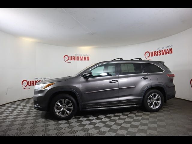 2016 Toyota Highlander LE V6