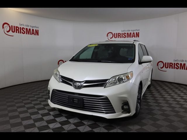 2018 Toyota Sienna XLE 7 Passenger