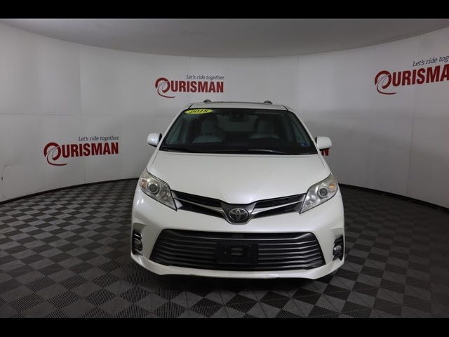 2018 Toyota Sienna XLE 7 Passenger