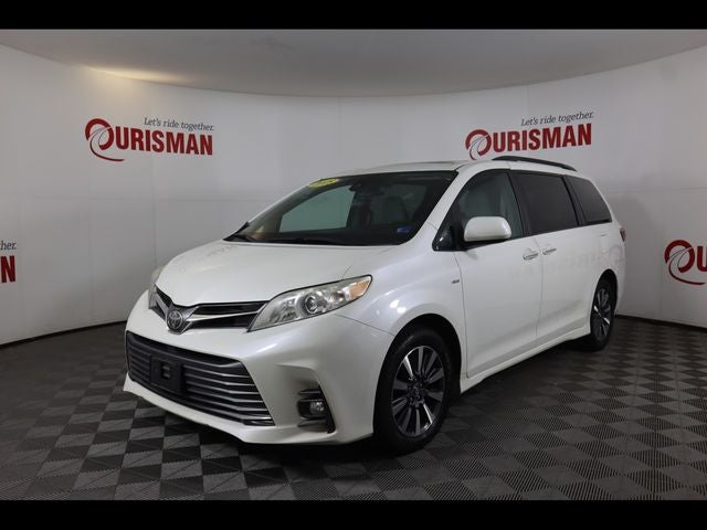 2018 Toyota Sienna XLE 7 Passenger