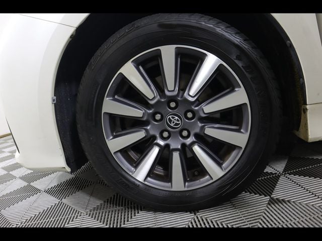 2018 Toyota Sienna XLE 7 Passenger
