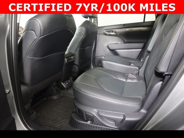 2025 Toyota Highlander Hybrid Platinum