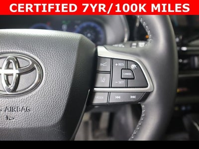 2025 Toyota Highlander Hybrid Platinum