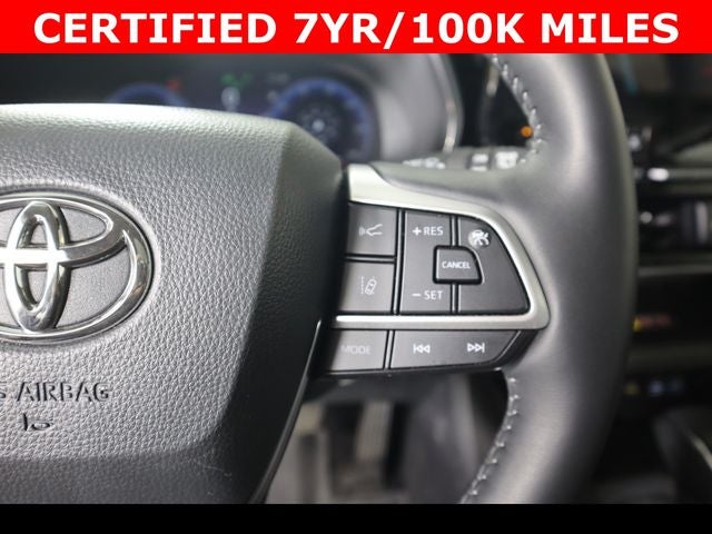 2025 Toyota Highlander Hybrid Platinum