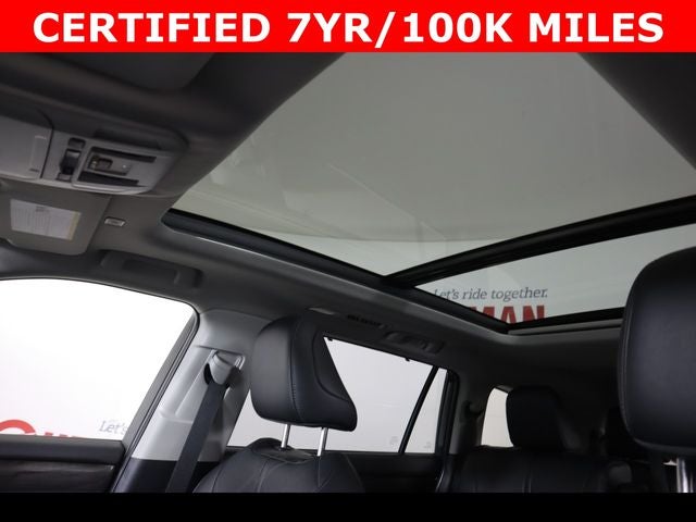 2025 Toyota Highlander Hybrid Platinum