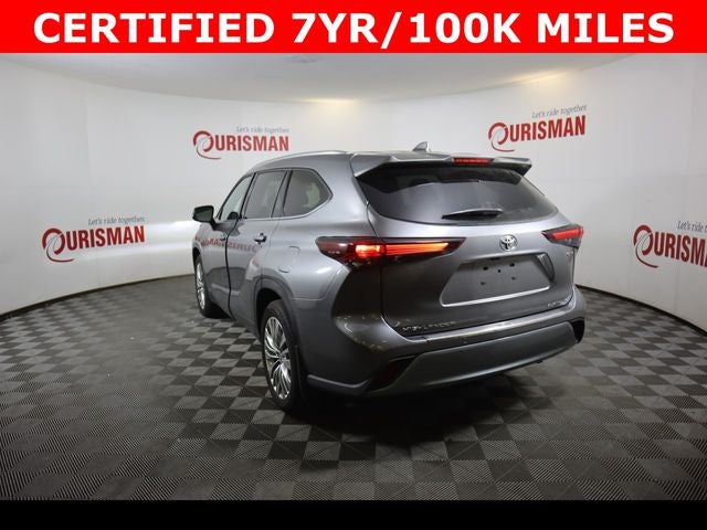 2025 Toyota Highlander Hybrid Platinum