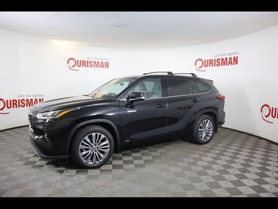 2022 Toyota Highlander Hybrid Platinum