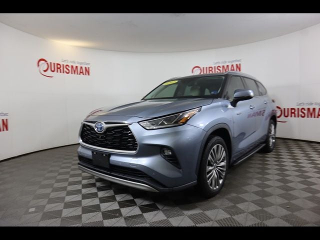 2021 Toyota Highlander Hybrid Platinum