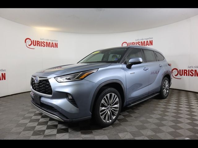 2021 Toyota Highlander Hybrid Platinum